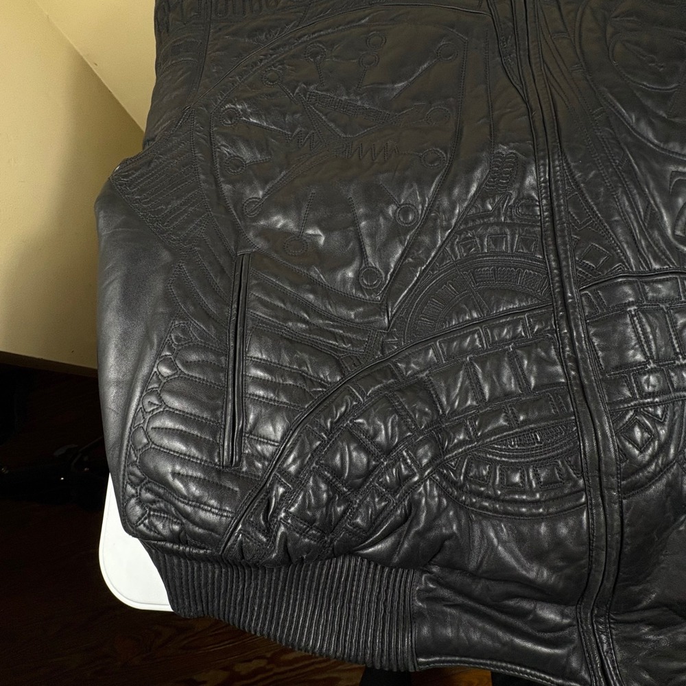 Vintage Pelle Pelle Marc Buchanan Embossed Leather Bomber Jacket 56‎ Y2K - Picture 10 of 16